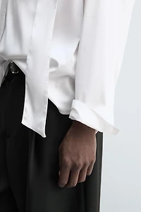 FLOWY TIE SHIRT