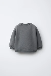 EMBROIDERED WASHED EFFECT SWEATSHIRT