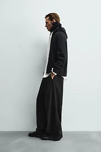 PLEATED WIDE FIT PANTS