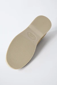 LEATHER DECK SHOES