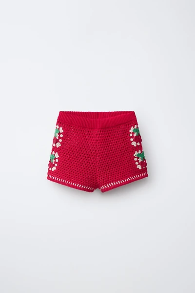 SHORT EN MAILLE CROCHET CERISES