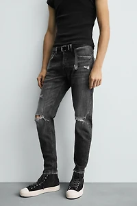 RIPPED SKINNY FIT JEANS