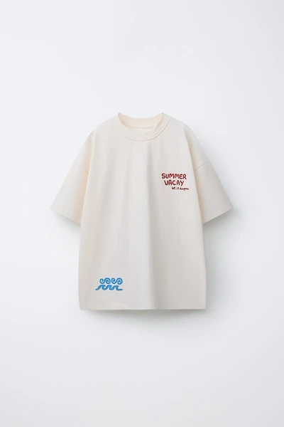 EMBROIDERED AND PRINTED T-SHIRT
