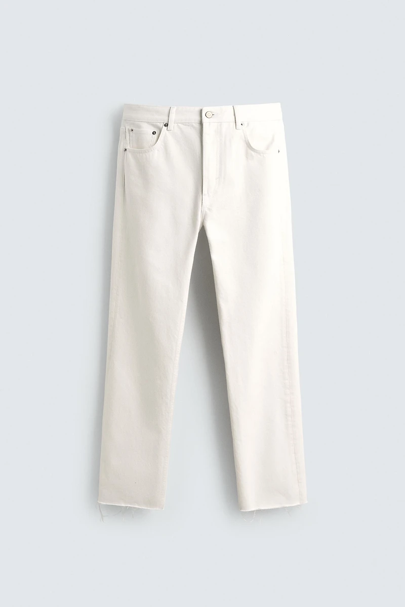 IRREGULAR HEM STRAIGHT FIT JEANS