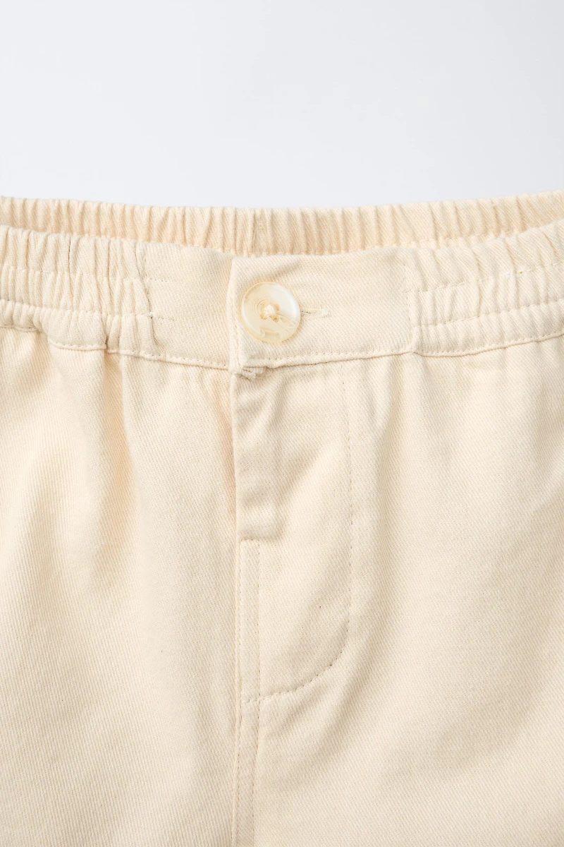 SHORT BRODÉ