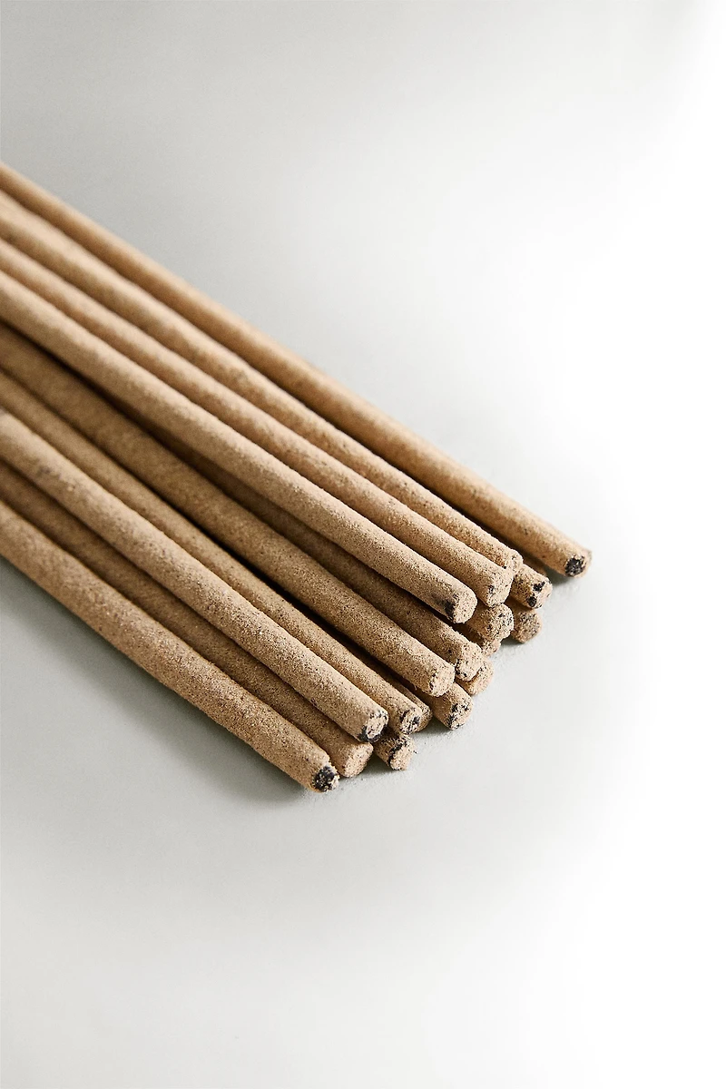 ORCHIDÉE LUMIÈRE AROMATIC INCENSE STICKS (SET OF 20)