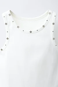 T-SHIRT À CLOUS ET ÉTOILES