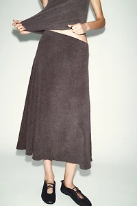SOFT CAPE SKIRT