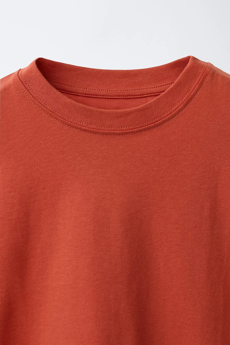 THREE-PACK OF STRIPED AND PLAIN T-SHIRTS