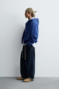 BOXY FIT HOODIE SWEATSHIRT