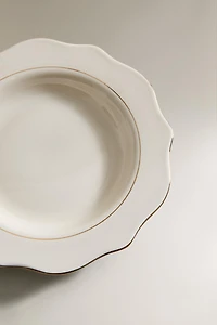 PORCELAIN DESSERT PLATE WITH RIM DETAIL