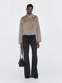 Manteau court finition brossée