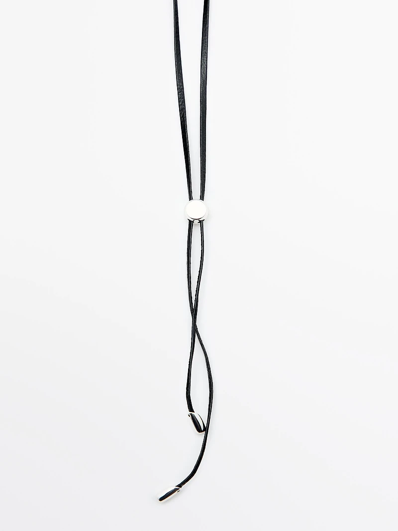Collier pierres et houppe