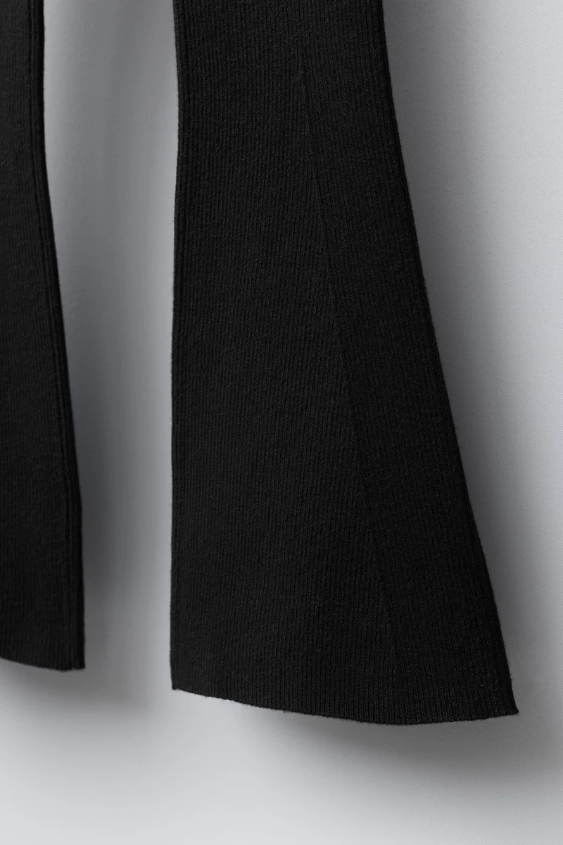FLARE RIB LEGGINGS