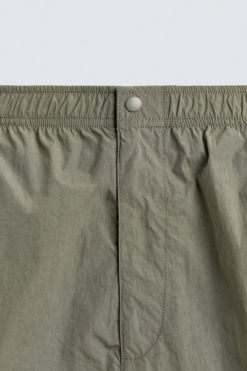 TECHNICAL SHORTS