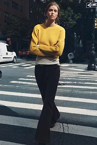 SOFT KNIT BASIC SWEATER