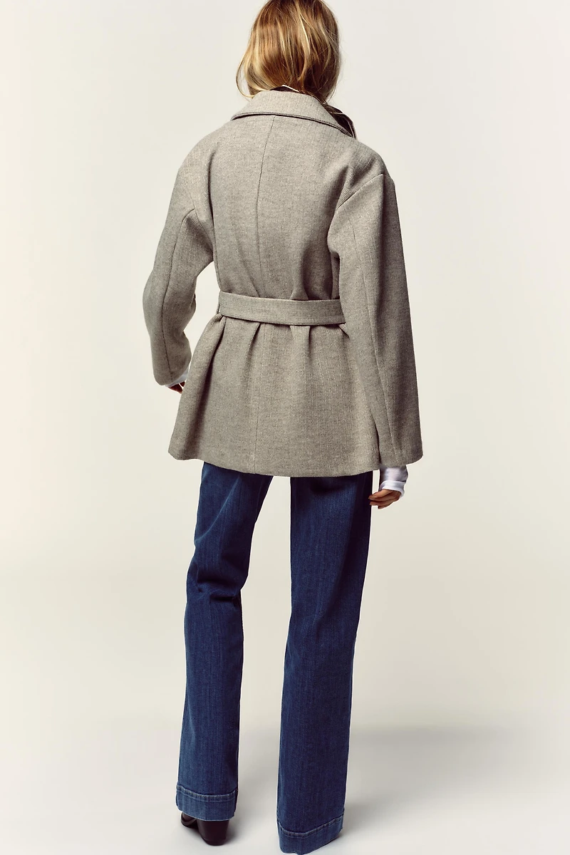 SOFT BELTED BLAZER