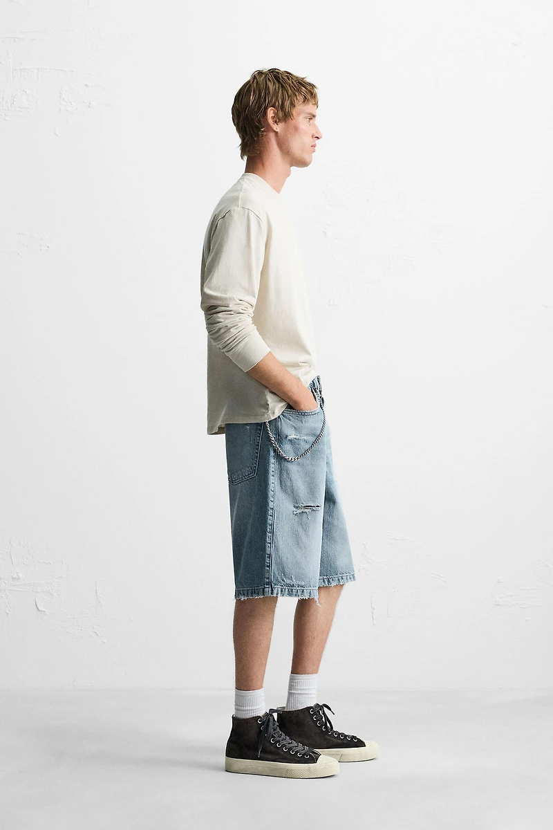 RIPPED BAGGY FIT DENIM SHORTS