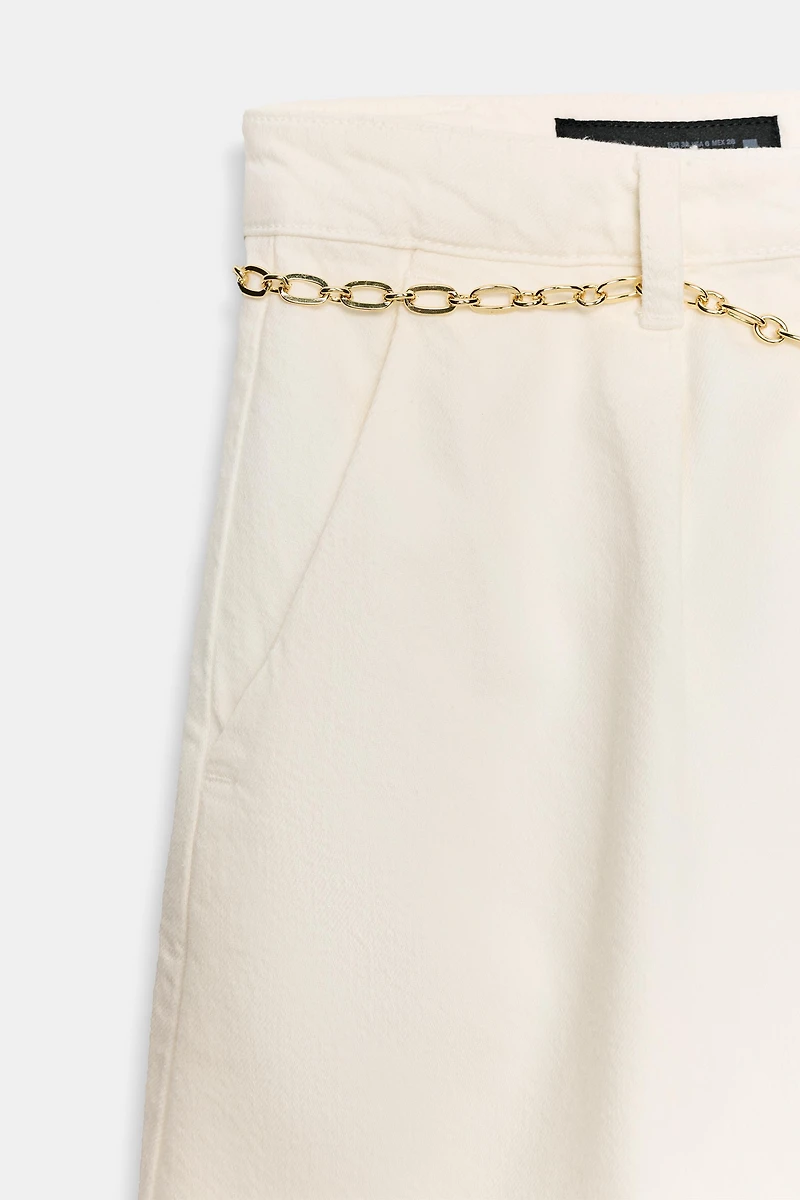 SHORT Z1975 EN DENIM AVEC CEINTURE CHAÎNE