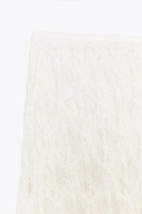 JUPE LONGUE ÉVASÉE EN DENTELLE