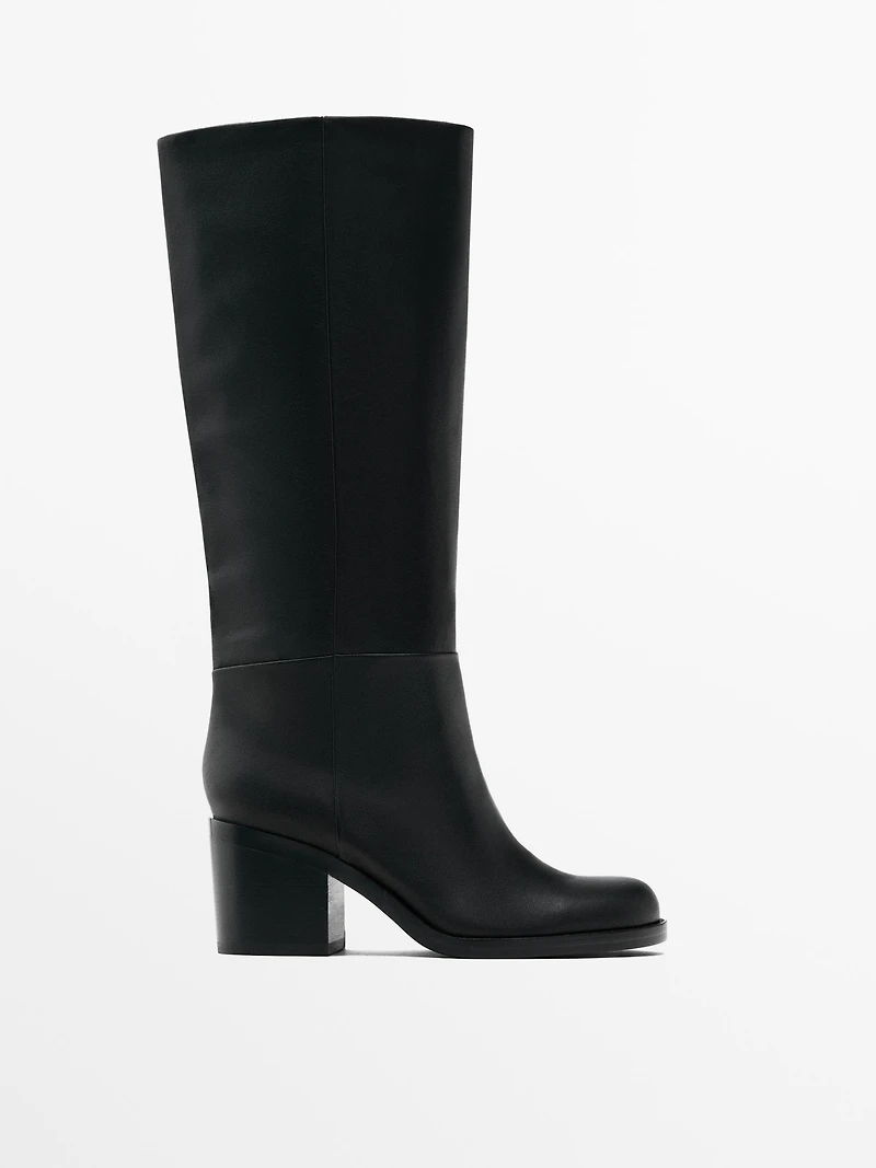 Block heel boots