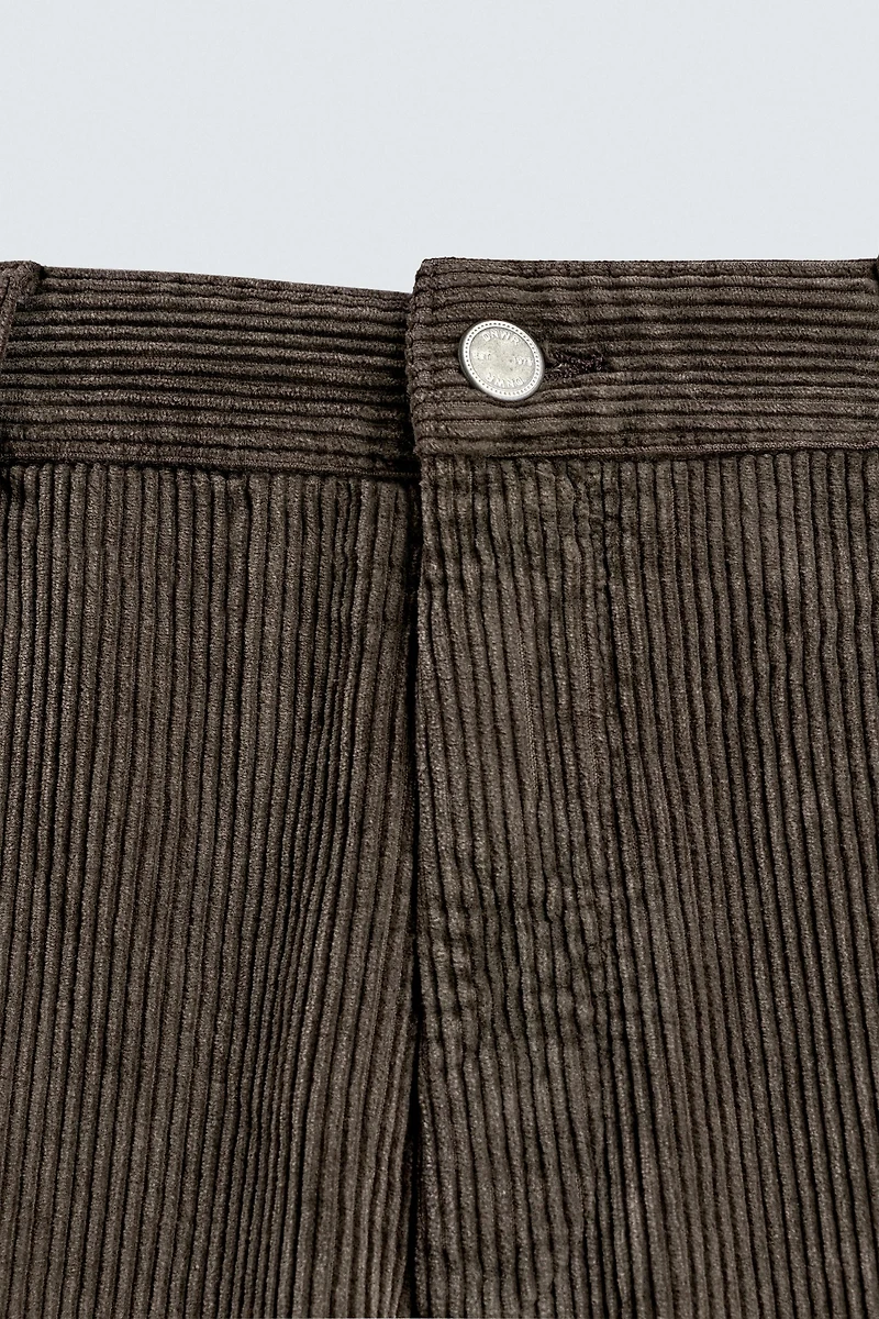 TAPERED FIT CORDUROY PANTS