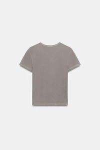 SHORT SLEEVE TEXT T-SHIRT