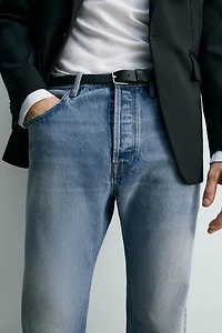 BOOTCUT FIT JEANS