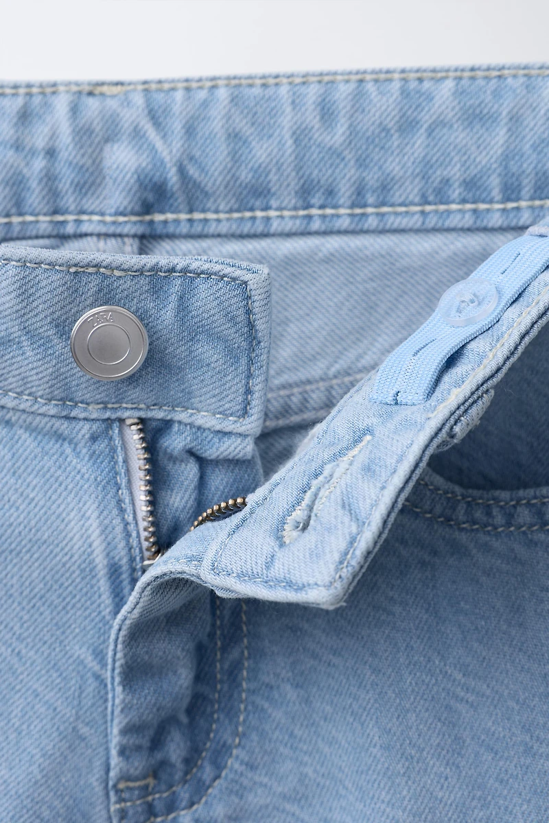 EMBROIDERED DENIM SHORTS