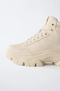 CHUNKY HIGH-TOP SNEAKERS