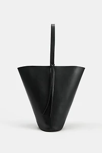 MAXI LEATHER SHOULDER BAG