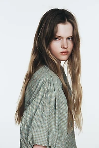 CHECKED BALLOON SLEEVE TOP