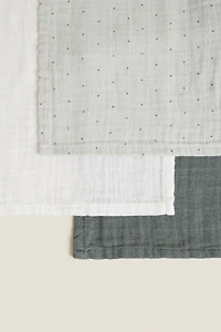 SET OF MULTICOLORED BABY MUSLIN CLOTHS (SET 3)