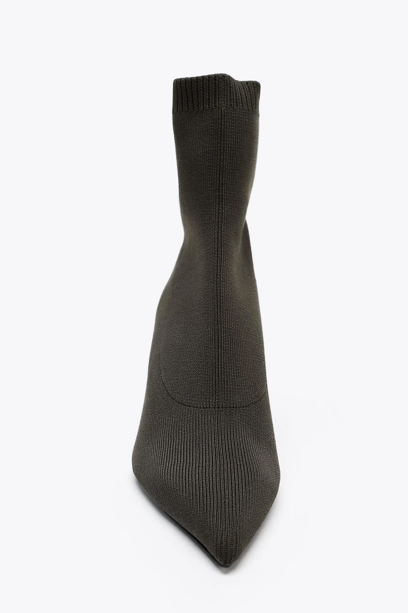 FABRIC ANKLE BOOT
