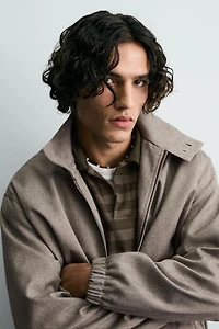 HERRINGBONE TEXTURED CROPPED FIT JACKET