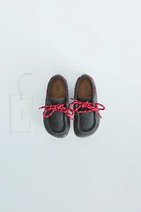 CHAUSSURES BATEAU EN CUIR