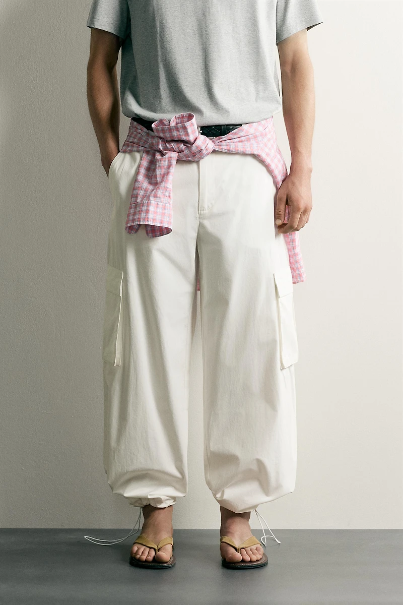 RELAXED FIT CARGO PANTS