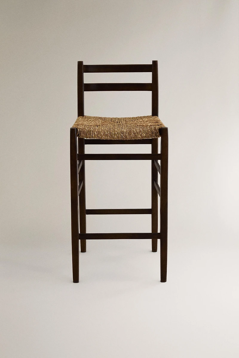 TABOURET EN BOIS TRESSÉ