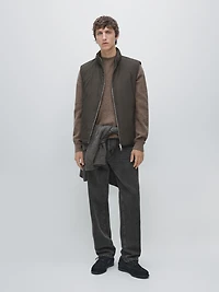 Water-repellent ultra lightweight down blend gilet