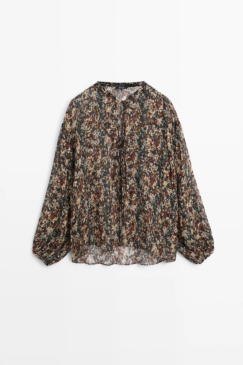 Floral print flowing shirt