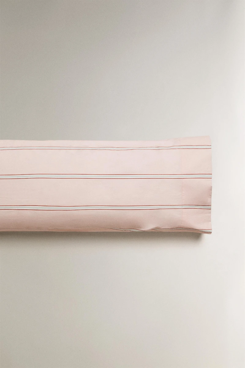 KIDS' STRIPED PILLOWCASE