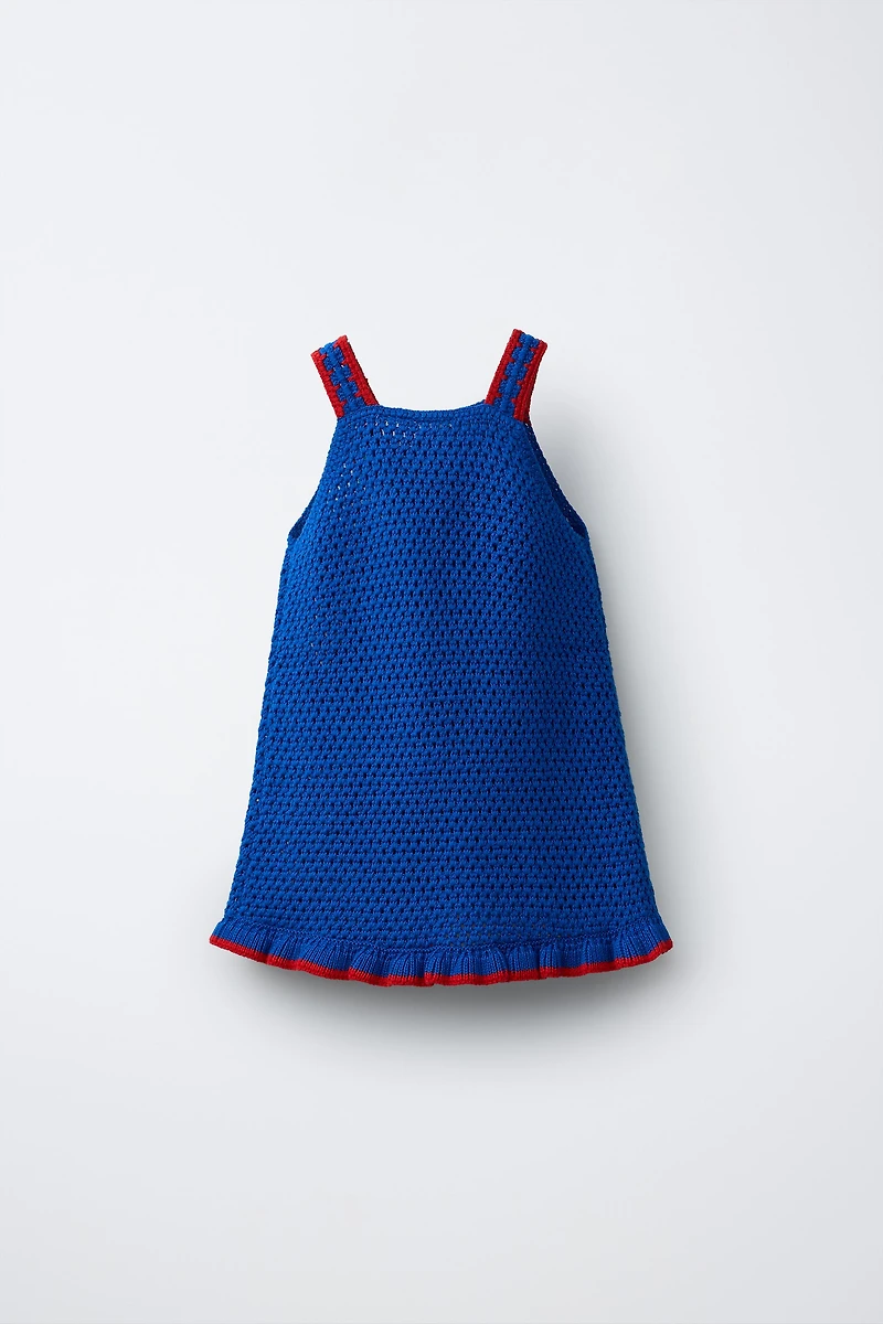 ROBE EN MAILLE CROCHET FLEURS