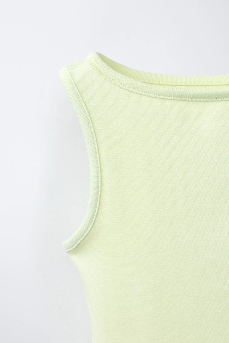 BASIC MODAL TOP