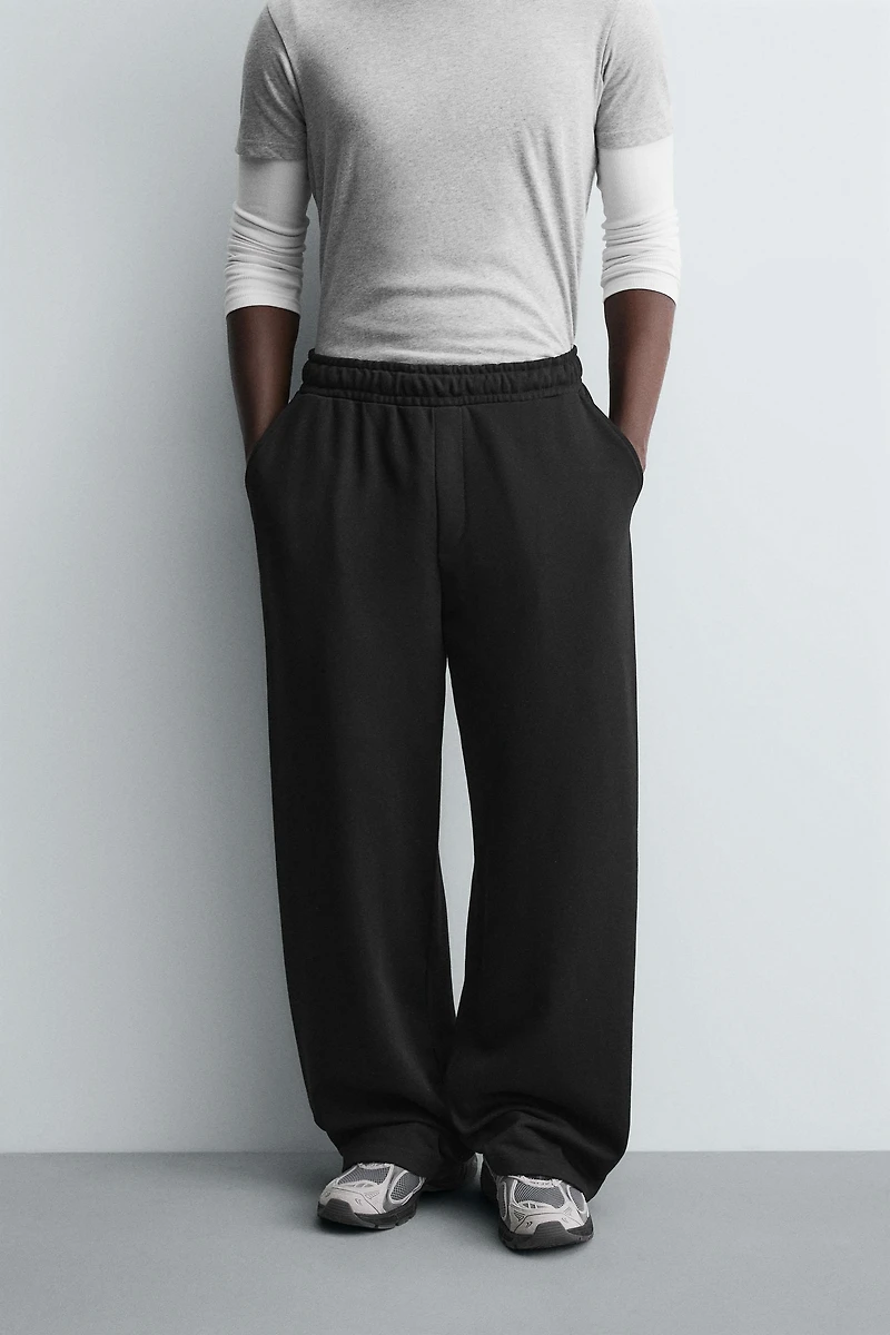 BASIC RELAXED FIT JOGGING PANTS