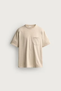 T-SHIRT JACQUARD À RAYURES AVEC POCHE