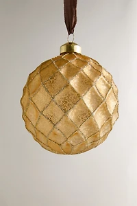 CHRISTMAS TREE BALL ORNAMENT