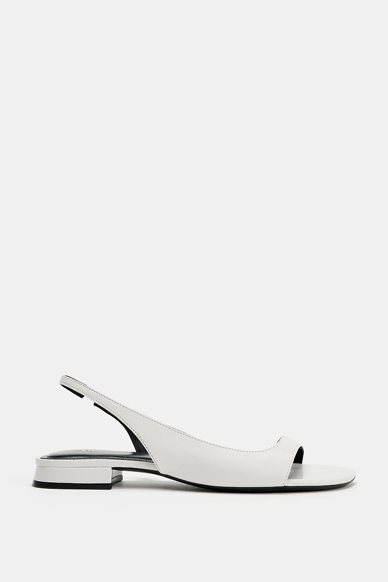 LEATHER FLAT SANDALS