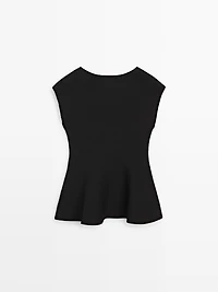 Knit top with crew neck
