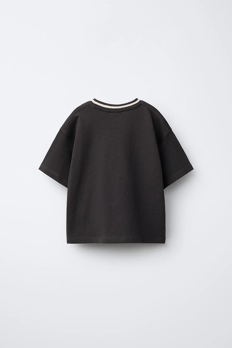 EMBROIDERED TEXT T-SHIRT