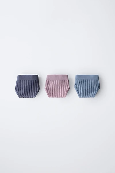 8-14 YEARS/ THREE-PACK OF SEAMLESS WAFFLE UNDERWEAR